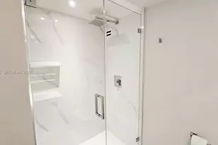 5151 Collins Ave, Miami Beach, FL 33140 - Photo 20