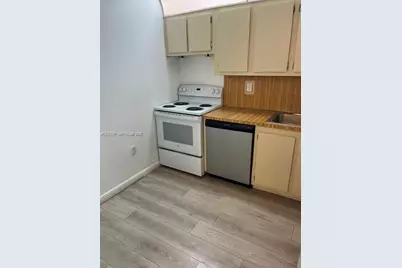 [Address not provided], Miami Beach, FL 33139 - Photo 28