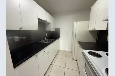 2075 NE 164th St #302, North Miami Beach, FL 33162 - Photo 6
