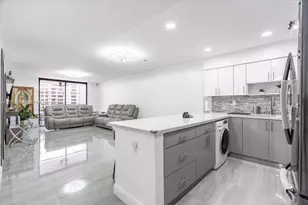 600 Three Islands Boulevard, Hallandale Beach, FL 33009 - Photo 4