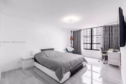 600 Three Islands Blvd #1413, Hallandale Beach, FL 33009 - Photo 10