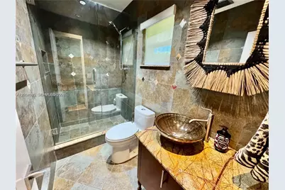 2015 NE 120th Rd, North Miami, FL 33181 - Photo 64