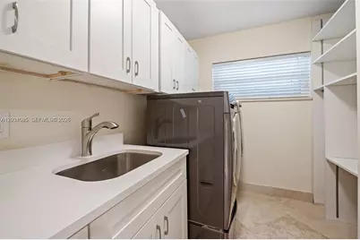 2015 NE 120th Rd, North Miami, FL 33181 - Photo 60