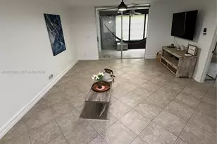 1020 NW 80th Ave, Margate, FL 33063 - Photo 10