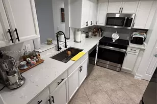1020 NW 80th Ave, Margate, FL 33063 - Photo 4
