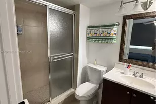 1020 NW 80th Ave, Margate, FL 33063 - Photo 22