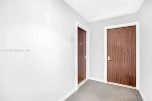 20301 W Country Club Dr, Aventura, FL 33180 - Photo 20