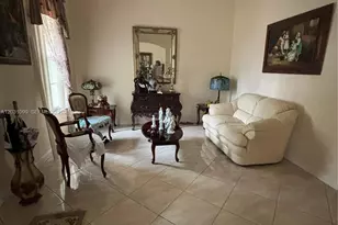 2103 NE 38th Rd, Homestead, FL 33033 - Photo 4