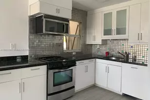 301 Jefferson Ave, Miami Beach, FL 33139 - Photo 16