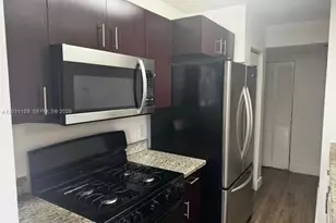 15275 SW 107th Ln, Miami, FL 33196 - Photo 14