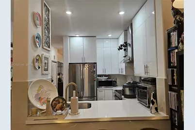 1661 SE 28th St #105, Homestead, FL 33035 - Photo 14