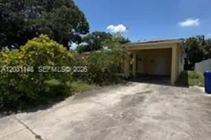 2824 SW 9th St, Fort Lauderdale, FL 33312 - Photo 1