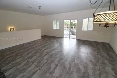 609 NE 28th St #1, Wilton Manors, FL 33334 - Photo 4