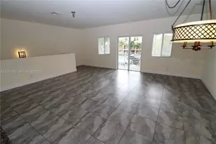 609 NE 28th St, Wilton Manors, FL 33334 - Photo 4
