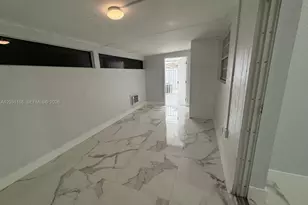8738 NW 116th Terrace, Hialeah Gardens, FL 33018 - Photo 14