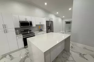 8738 NW 116th Terrace, Hialeah Gardens, FL 33018 - Photo 8