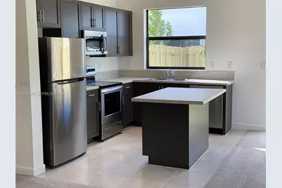 21466 NE 3 Place, Miami, FL 33179 - Photo 4