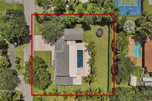 8320 SW 161st St, Palmetto Bay, FL 33157 - Photo 1