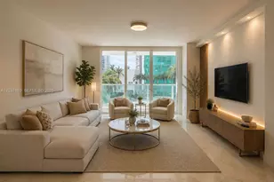 31 SE 5th St, Miami, FL 33131 - Photo 2