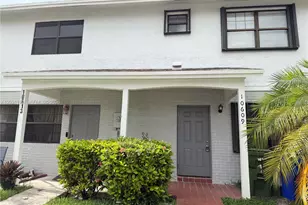 10609 NW 8th St, Pembroke Pines, FL 33026 - Photo 1
