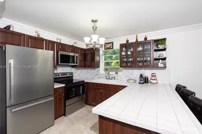1084 SW 142nd Pl, Miami, FL 33184 - Photo 28