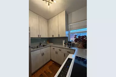 1155 NE 111th St #E, Miami, FL 33161 - Photo 12