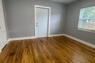 1155 NE 111th St, Miami, FL 33161 - Photo 4