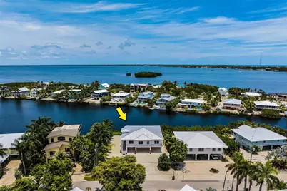 38 N Bounty Ln, Key Largo, FL 33037 - Photo 1