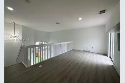 8042 NW 114th Pl, Doral, FL 33178 - Photo 1