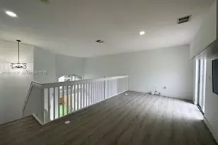 8042 NW 114th Pl, Doral, FL 33178 - Photo 1