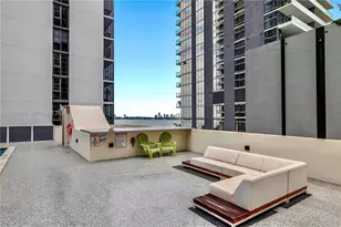 601 NE 23rd St, Miami, FL 33137 - Photo 22
