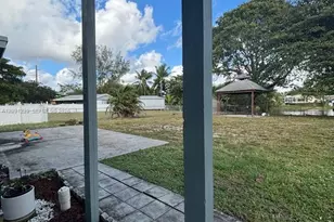 3921 SW 31st Dr, West Park, FL 33023 - Photo 16