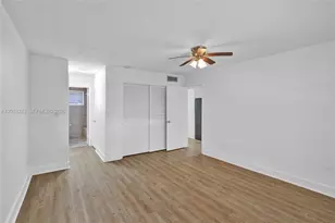 1400 NE 191st St, Miami, FL 33179 - Photo 10