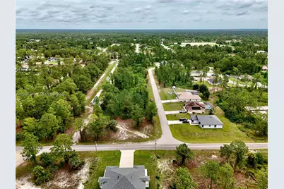721 Pinecastle Dr, Lehigh Acres, FL 33974 - Photo 20