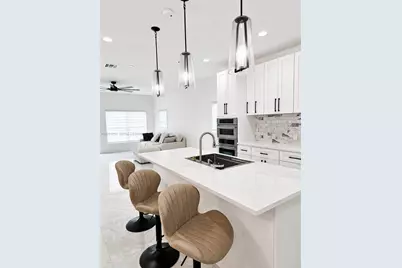 907 21st St, West Palm Beach, FL 33407 - Photo 2