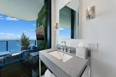 18555 Collins Ave #4405, Sunny Isles Beach, FL 33160 - Photo 36