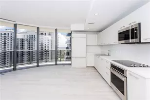 45 SW 9th St, Miami, FL 33130 - Photo 4