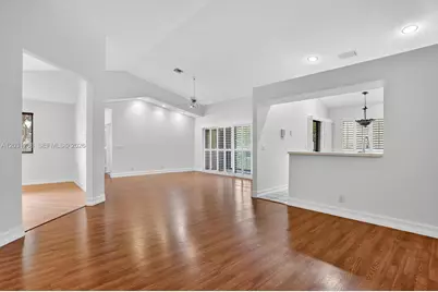 7525 NW 61st Ter #1603, Parkland, FL 33067 - Photo 6