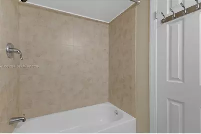 200 Leslie Dr #902, Hallandale Beach, FL 33009 - Photo 26