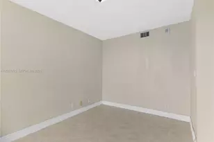 200 Leslie Dr, Hallandale Beach, FL 33009 - Photo 24