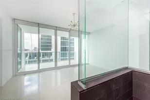 1040 Biscayne Blvd, Miami, FL 33132 - Photo 16