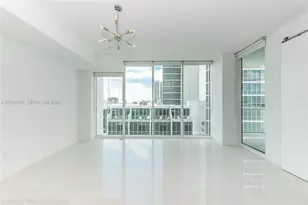 1040 Biscayne Blvd, Miami, FL 33132 - Photo 2