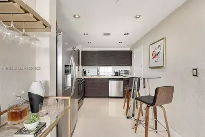 1200 West Ave #725, Miami Beach, FL 33139 - Photo 6