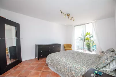 1801 S Treasure Dr #321, North Bay Village, FL 33141 - Photo 14