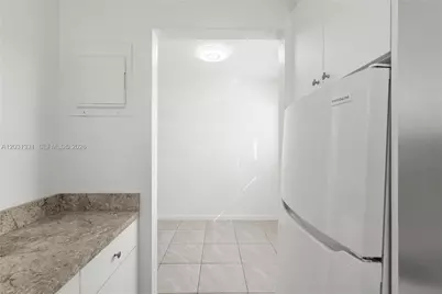 856 SW 10th St #1, Hallandale Beach, FL 33009 - Photo 6