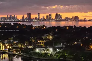 5555 Collins Ave, Miami Beach, FL 33140 - Photo 22