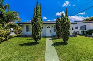 2700 NW 52nd Ct, Tamarac, FL 33309 - Photo 2