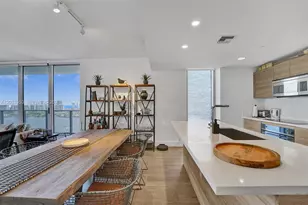 16385 Biscayne Blvd, North Miami Beach, FL 33160 - Photo 10