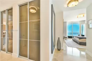 100 S Pointe Dr, Miami Beach, FL 33139 - Photo 20