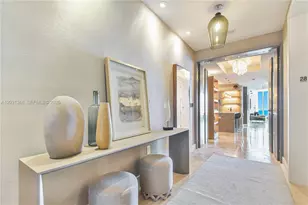 100 S Pointe Dr, Miami Beach, FL 33139 - Photo 4